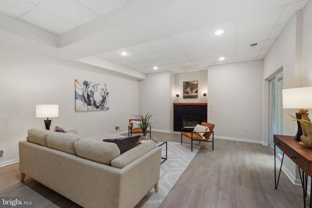 14225 POPLAR HILL RD, Germantown, MD 20874