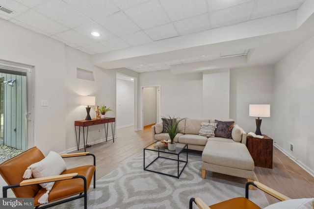 14225 POPLAR HILL RD, Germantown, MD 20874