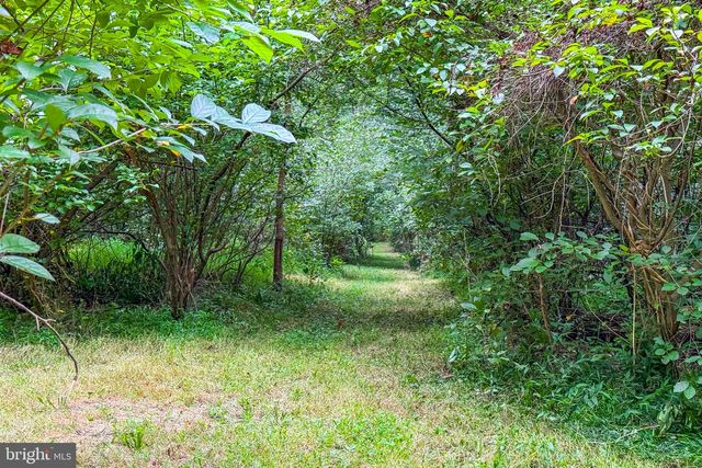14225 POPLAR HILL RD, Germantown, MD 20874