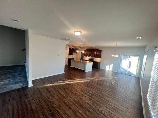 292 Holt Street, Meridianville, AL 35759