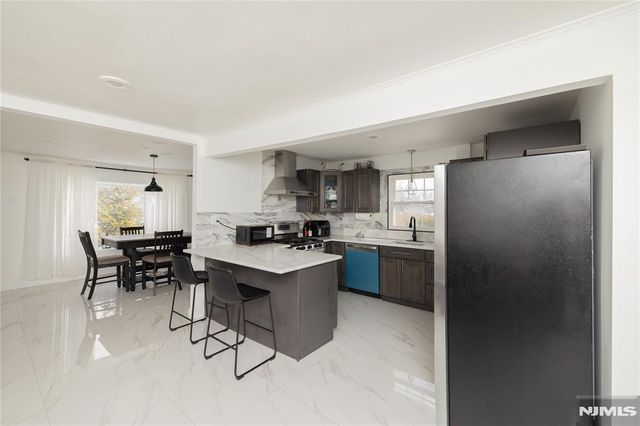 287 Atlantic Drive, Par-troy Hills Twp., NJ 07054