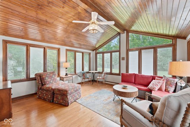 7921 Springwater Court, Indianapolis, IN 46256