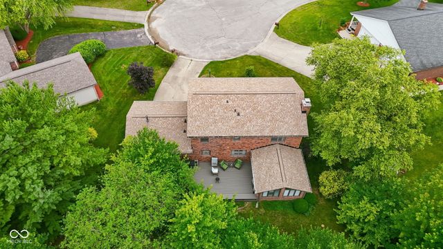 7921 Springwater Court, Indianapolis, IN 46256