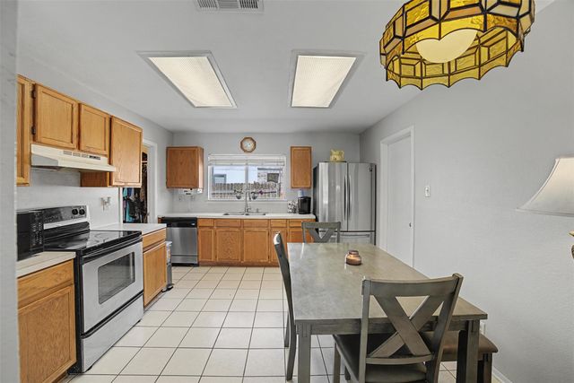 501 Denise DR, New Braunfels, TX 78130