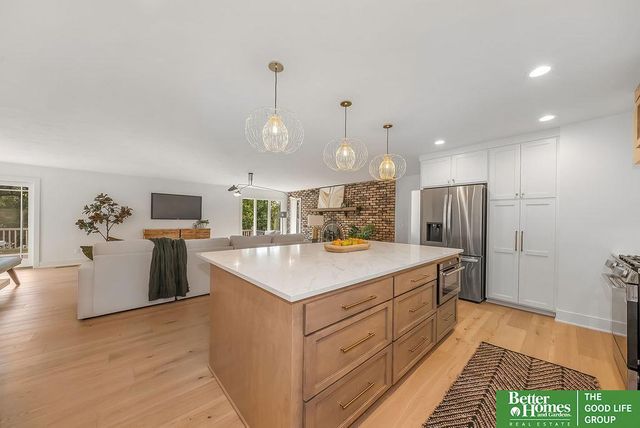 7415 S 20 Street, Bellevue, NE 68147