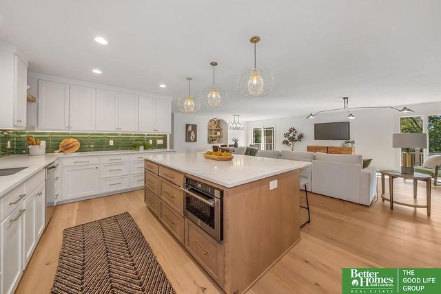 7415 S 20 Street, Bellevue, NE 68147