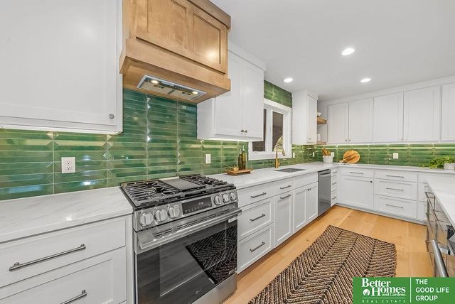7415 S 20 Street, Bellevue, NE 68147