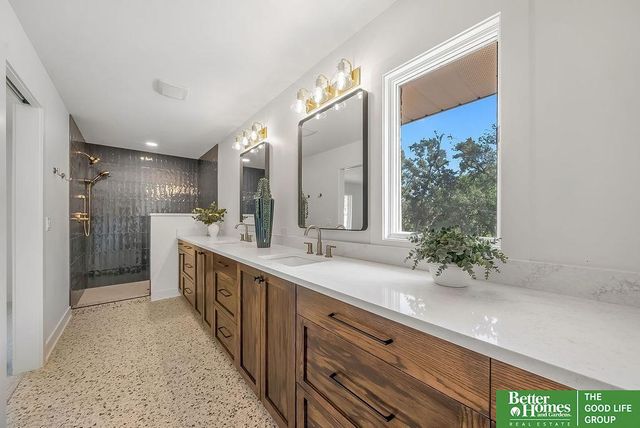 7415 S 20 Street, Bellevue, NE 68147