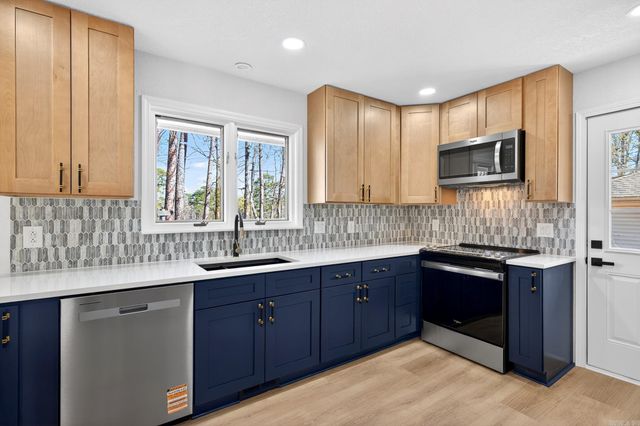 13 Ensenada Lane, Hot Springs Village, AR 71909