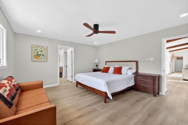 13 Ensenada Lane, Hot Springs Village, AR 71909