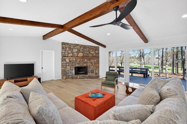 13 Ensenada Lane, Hot Springs Village, AR 71909