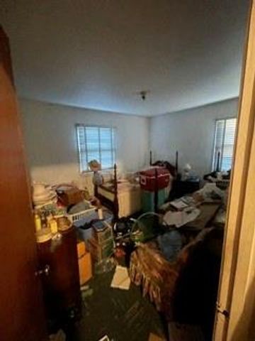 2776 Santa Barbara Drive NW, Atlanta, GA 30318
