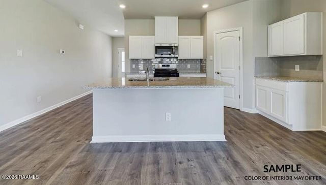 1511 Colonel Ridge, New Iberia, LA 70560