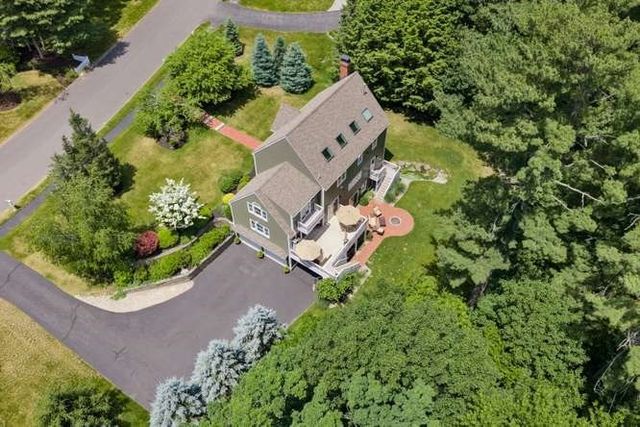 8 Sergeant Roode Ln., Middleton, MA 01949