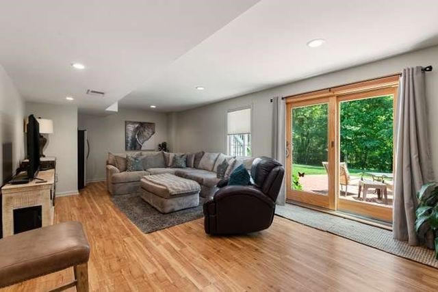 8 Sergeant Roode Ln., Middleton, MA 01949