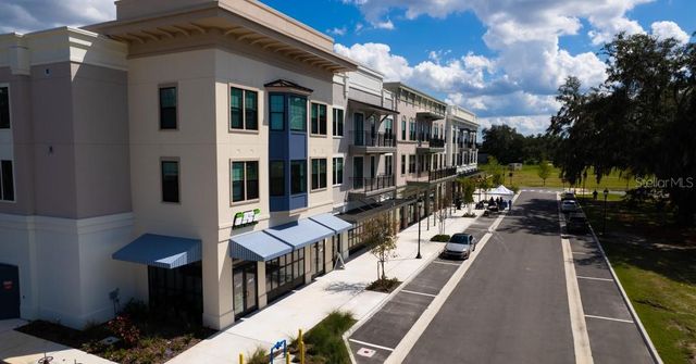 4678 INNER WORLD LANE, Wesley Chapel, FL 33543