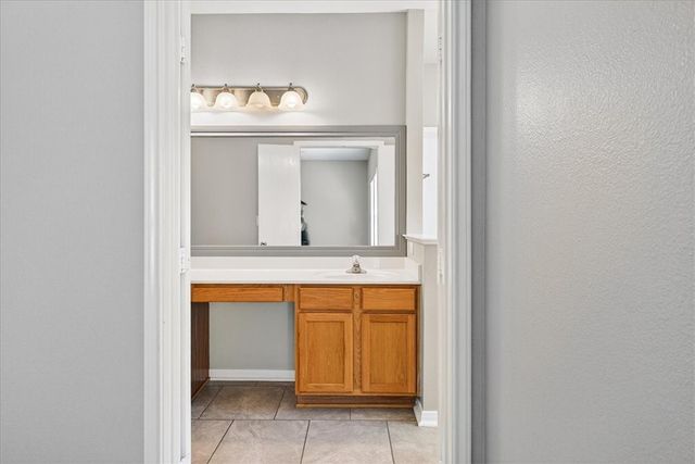 3005 Las Brisas St, Corpus Christi, TX 78414