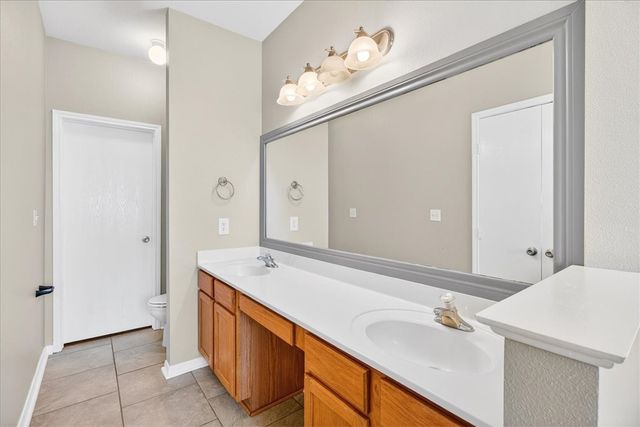 3005 Las Brisas St, Corpus Christi, TX 78414