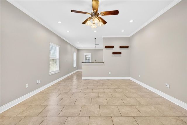 3005 Las Brisas St, Corpus Christi, TX 78414