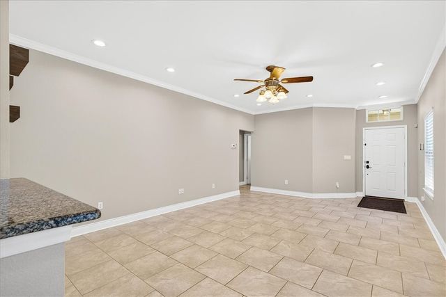 3005 Las Brisas St, Corpus Christi, TX 78414