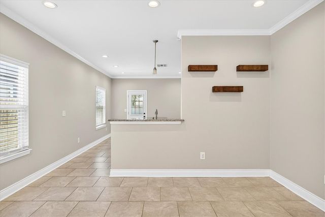 3005 Las Brisas St, Corpus Christi, TX 78414