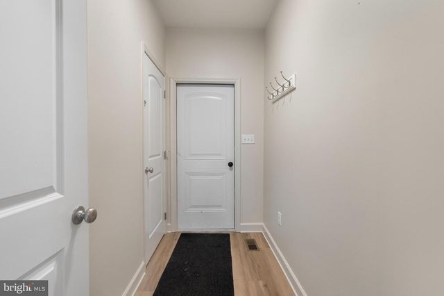50 LAMAR LN, Shepherdstown, WV 25443