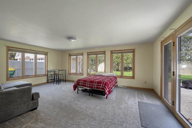 1318 OREGON STREET, Green Bay, WI 54303