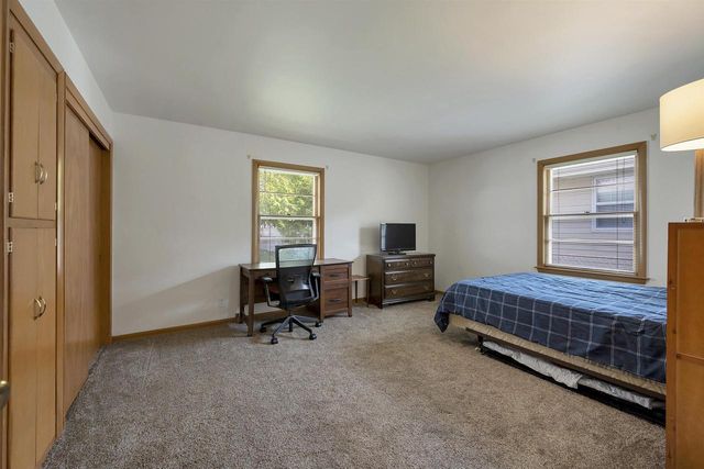 1318 OREGON STREET, Green Bay, WI 54303