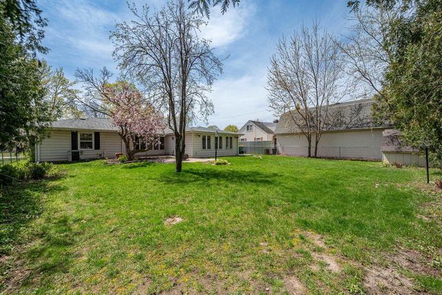 1318 OREGON STREET, Green Bay, WI 54303