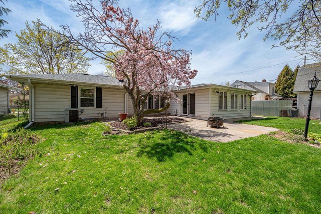 1318 OREGON STREET, Green Bay, WI 54303
