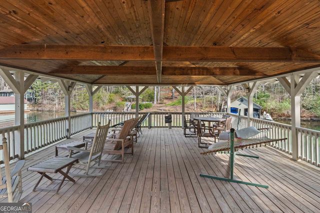 2501 Dicks Creek Road, Clarkesville, GA 30523