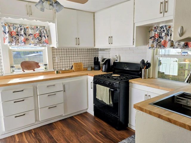 1207 Oak Street, Beloit, WI 53511