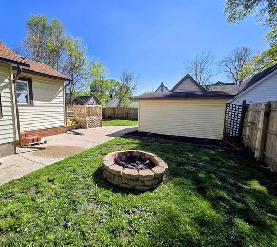 1207 Oak Street, Beloit, WI 53511