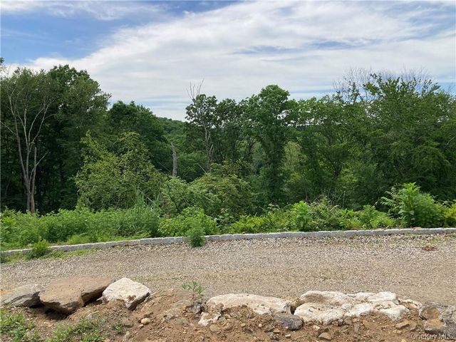 6 Duffys Bridge Road, Katonah, NY 10536