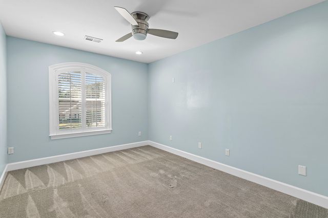 138 W Country Club Drive, Destin, FL 32541