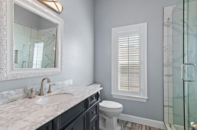 138 W Country Club Drive, Destin, FL 32541