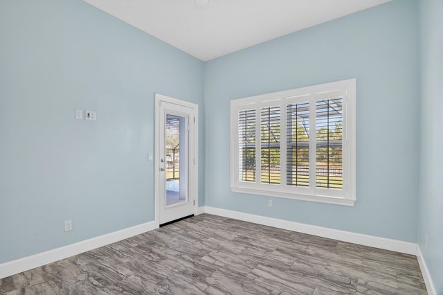 138 W Country Club Drive, Destin, FL 32541