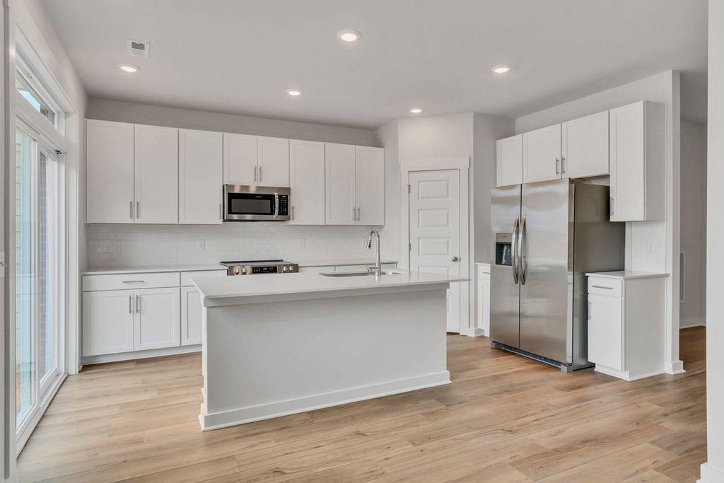 420 Seneca St, Lebanon, TN 37090