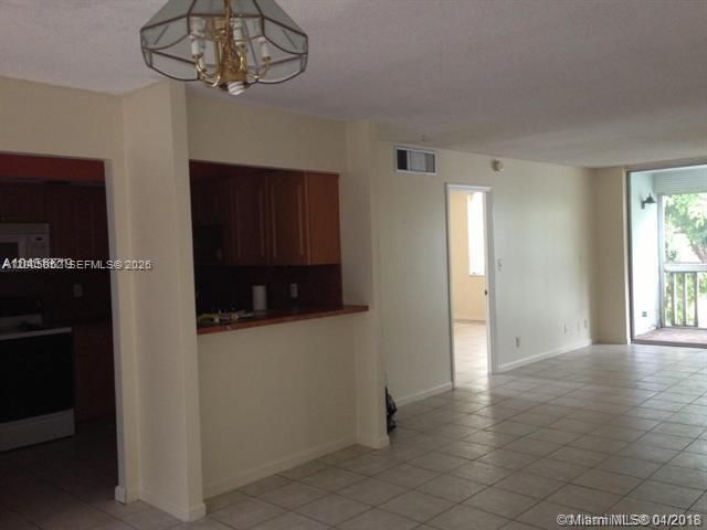 7031 Environ Blvd 221, Lauderhill, FL 33319