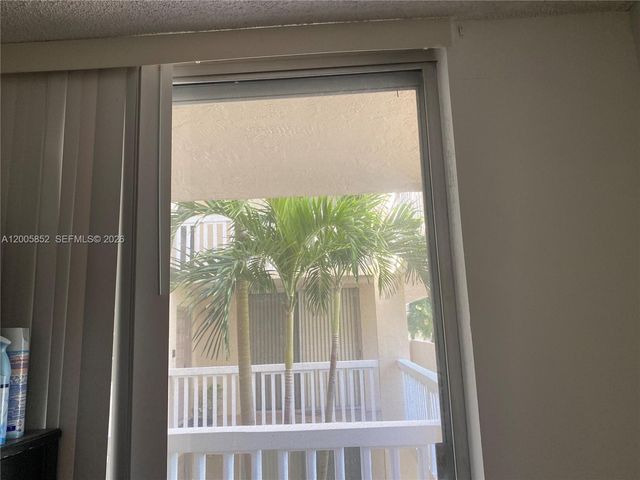 7031 Environ Blvd 221, Lauderhill, FL 33319