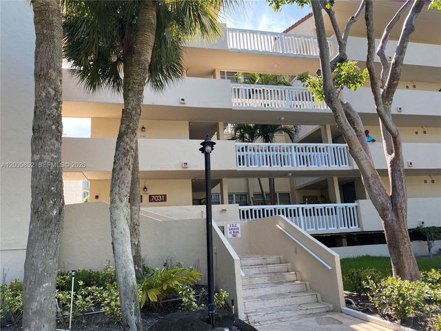 7031 Environ Blvd 221, Lauderhill, FL 33319