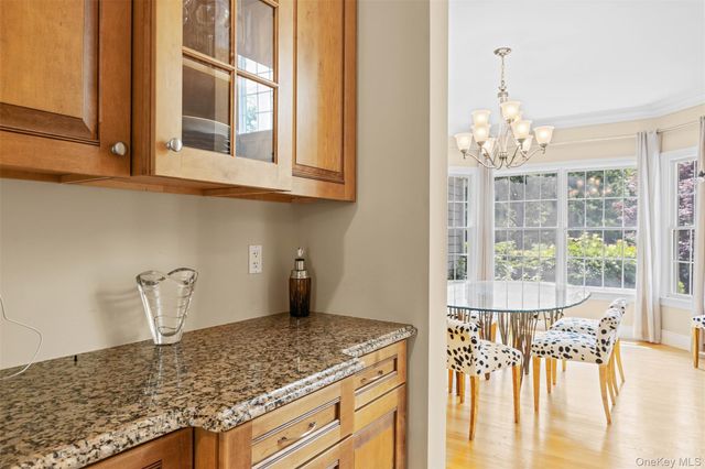 90 Caiola Court, Greenport, NY 11944