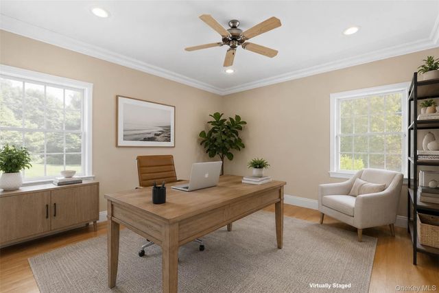 90 Caiola Court, Greenport, NY 11944