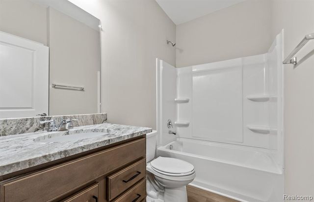 16104 Conifer Lane, Clinton Township, MI 48038