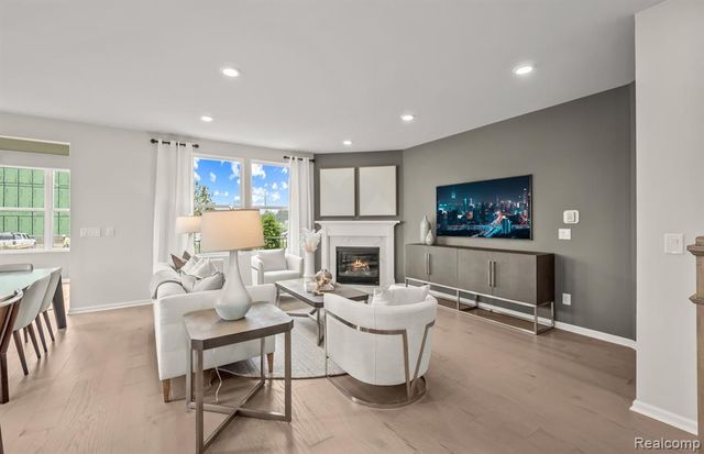 16104 Conifer Lane, Clinton Township, MI 48038