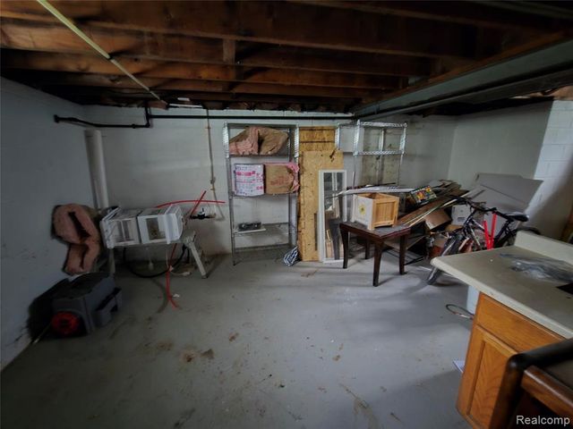 1402 Magnolia Drive, Inkster, MI 48141