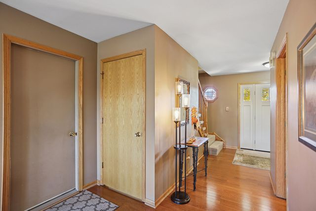 8836 Clifton Lane, Tinley Park, IL 60487