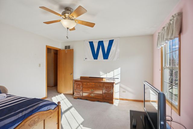 8836 Clifton Lane, Tinley Park, IL 60487