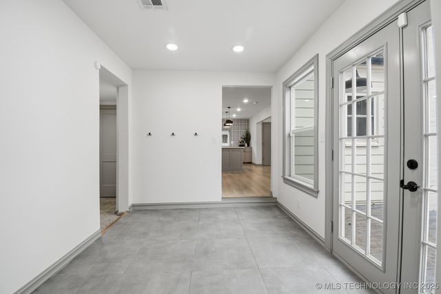 2550 E 17th Street, Tulsa, OK 74104