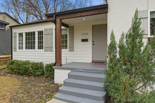 2550 E 17th Street, Tulsa, OK 74104